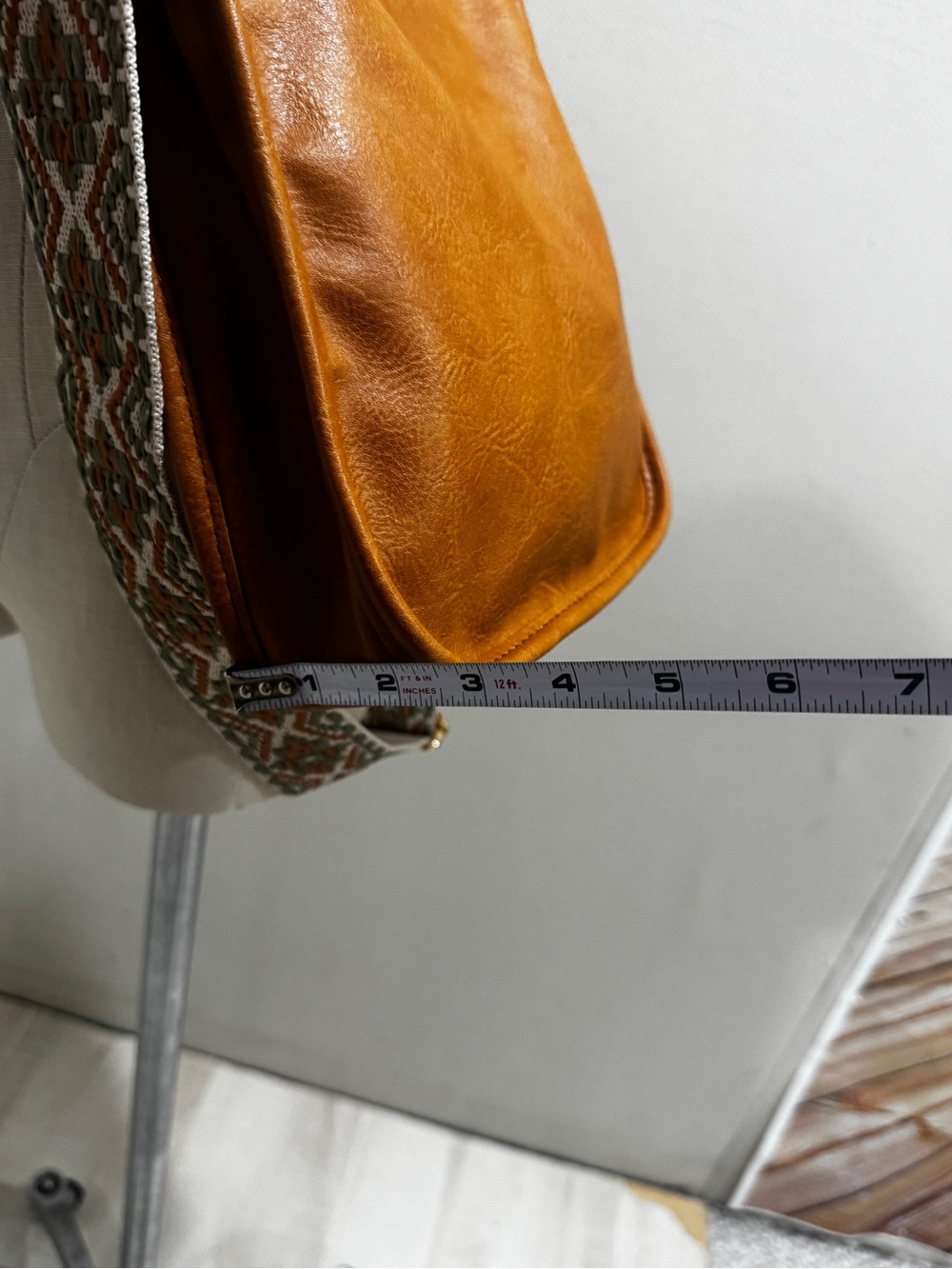 Stylish Tan Leather Crossbody Bag with Embroidered tow Strap - Picture 11 of 13